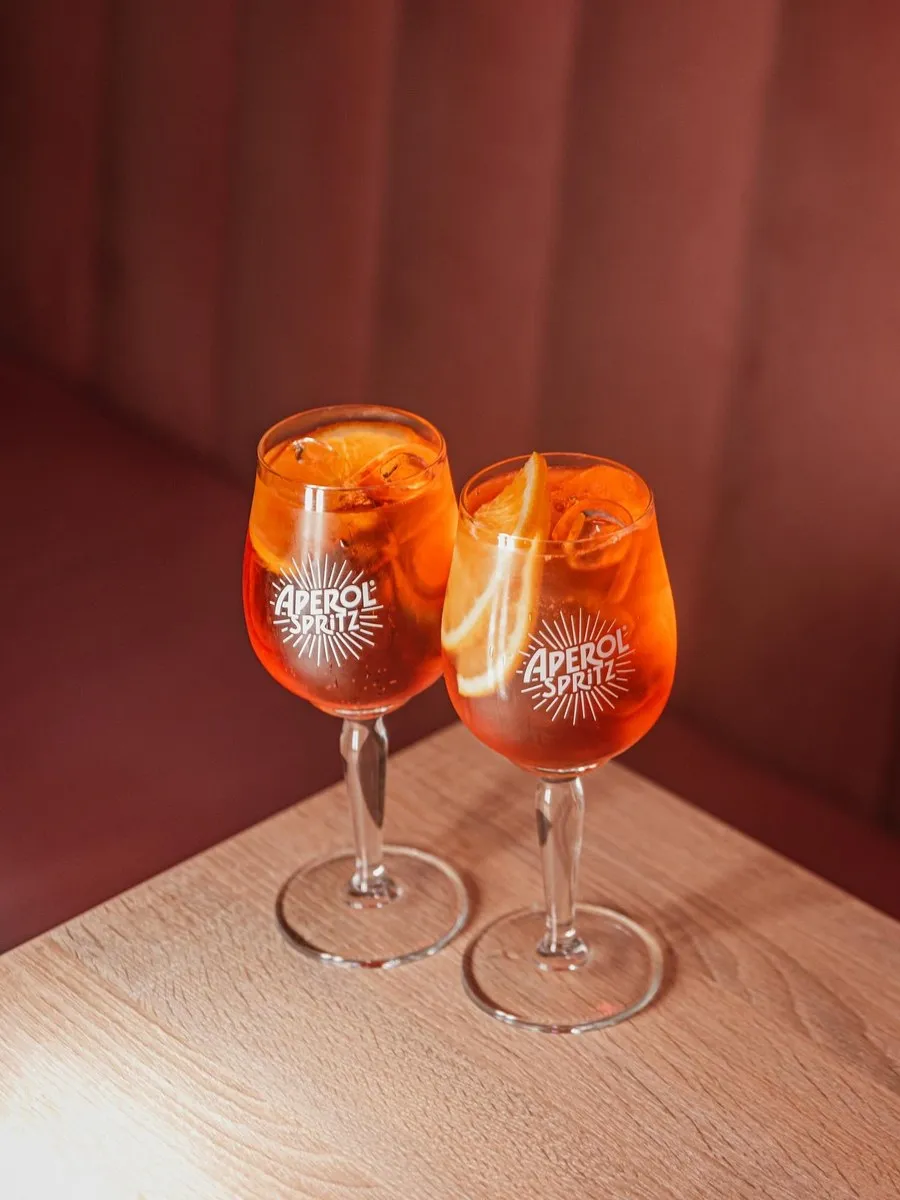 Aperol Spritz — koktajl w Marcello Warszawa